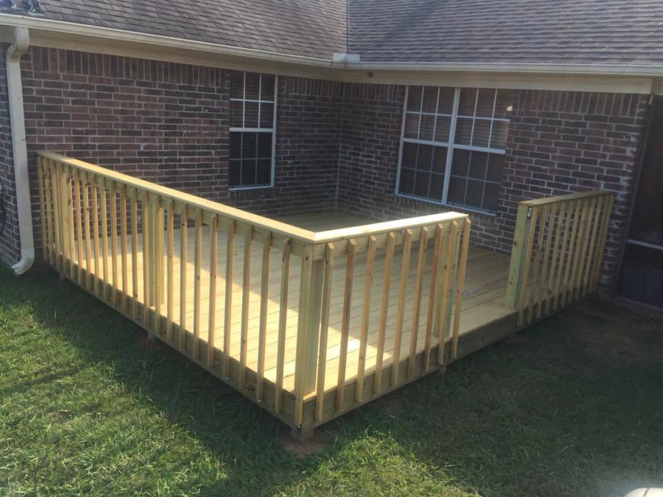 Gallery Images : 3M Custom Fence.